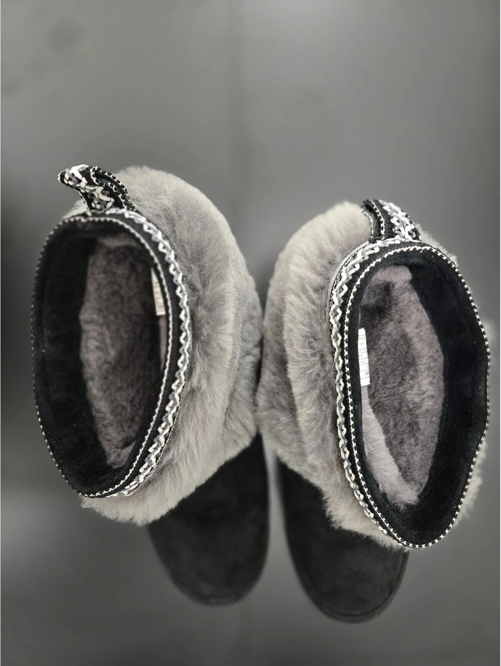 UGG Brie Waterproof Pom Pom Boots Black Gray Size W7